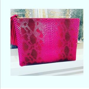 Snakeskin oversized Clutch